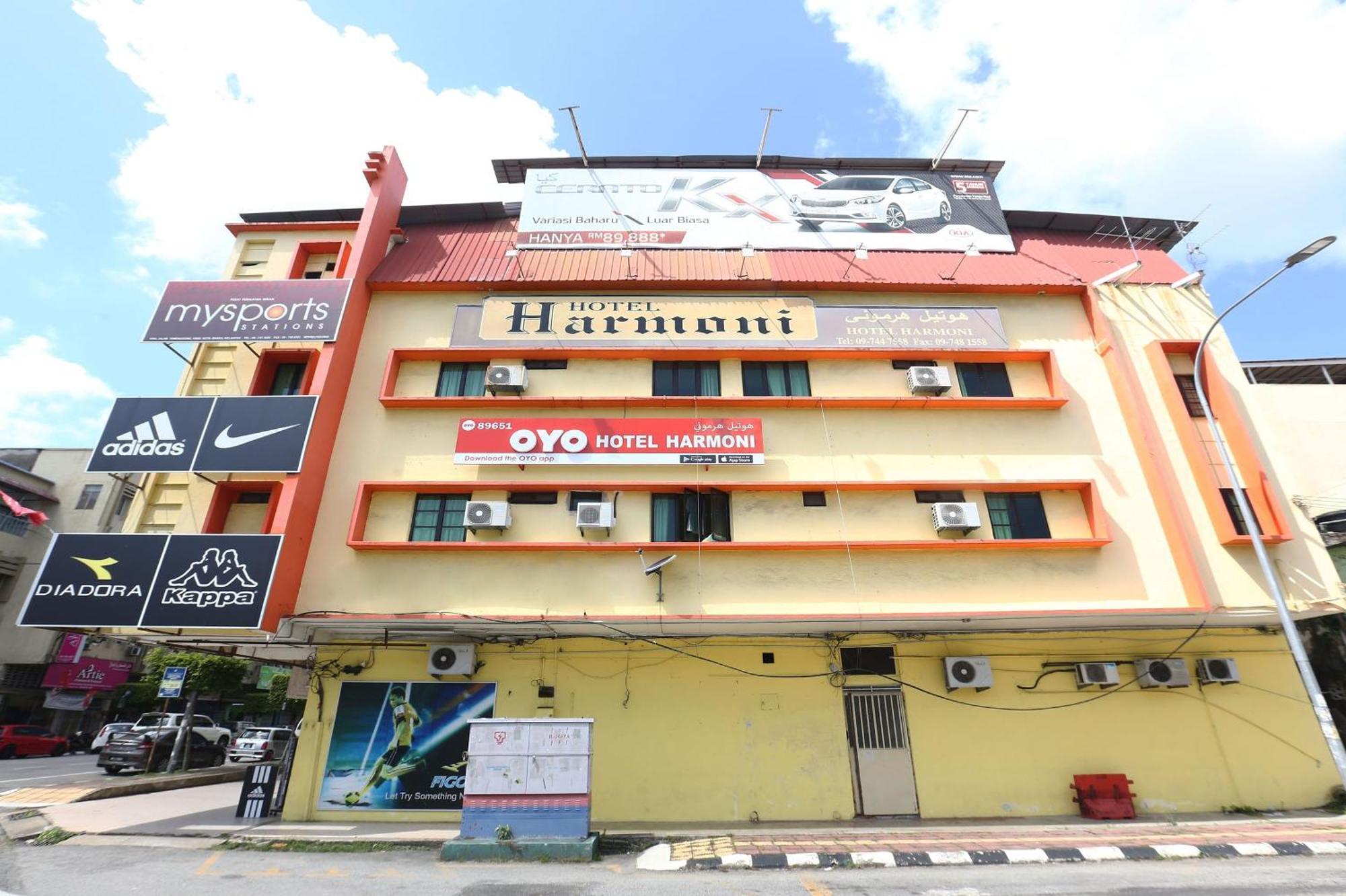 Super Oyo 89651 Harmoni Hotel Кота Бару Екстериор снимка