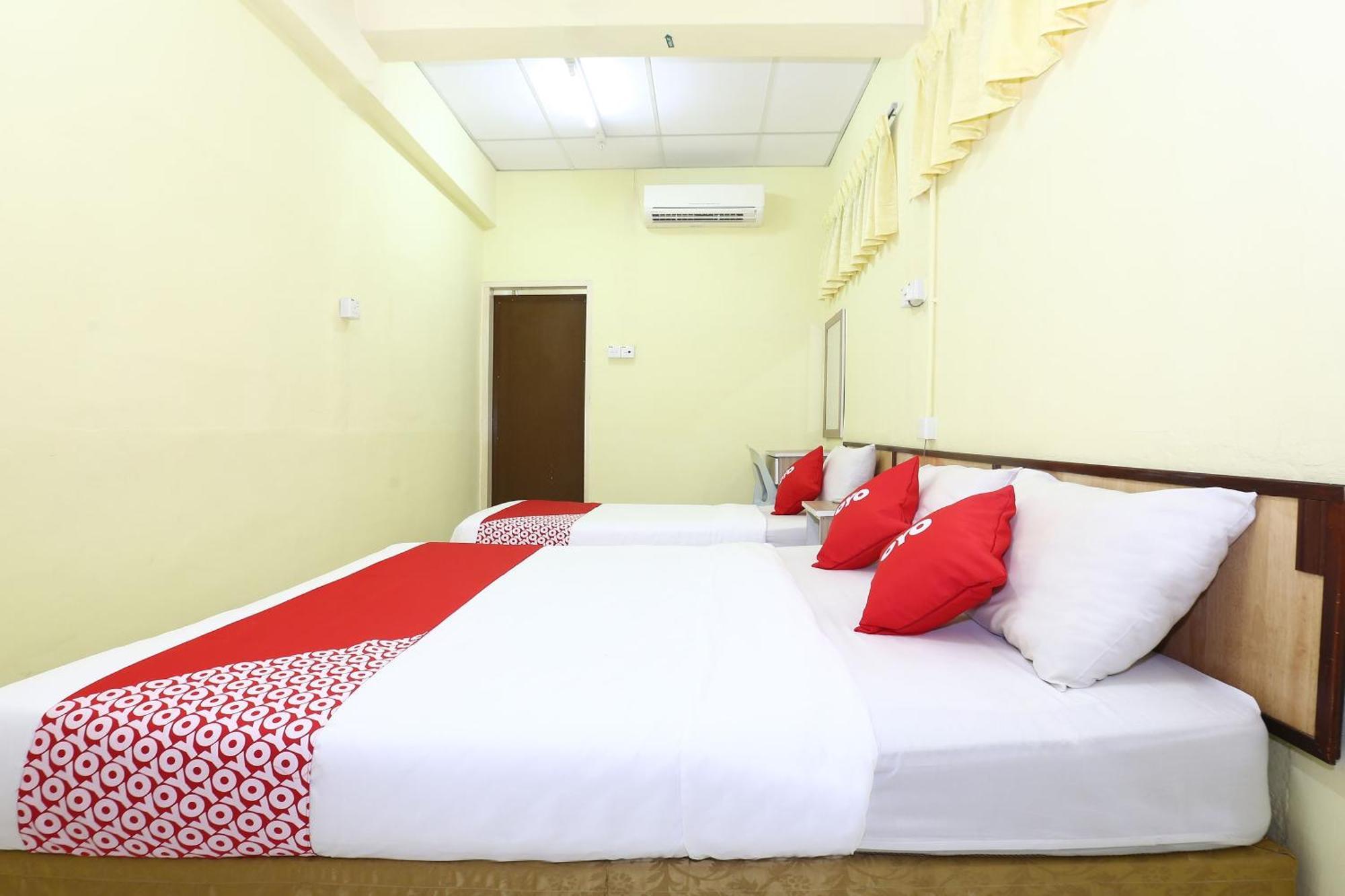 Super Oyo 89651 Harmoni Hotel Кота Бару Екстериор снимка